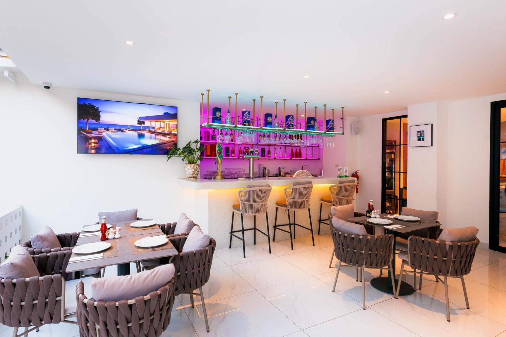 The One Bay Breeze Hotell Pattaya Eksteriør bilde